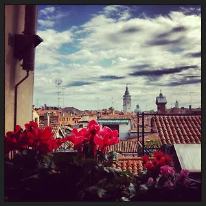 Lion Rooftop Novita' Appartement