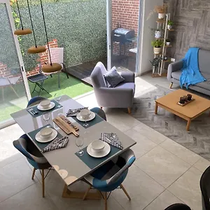 Casa Familiar Cerca De La Playa Con Terraza Privada , Cancún México
